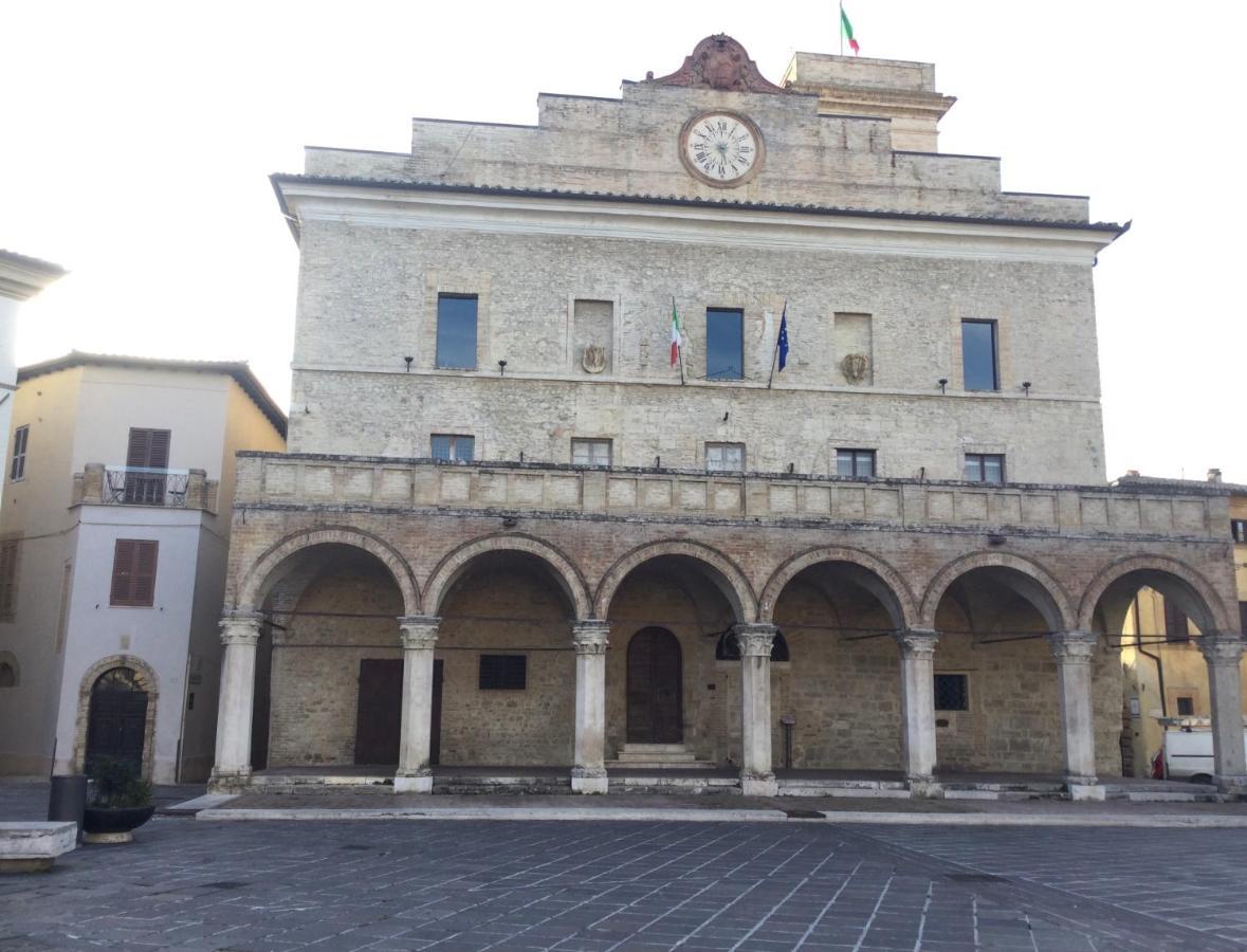 L'Angolo Di Zia Anna Montefalco Exterior photo