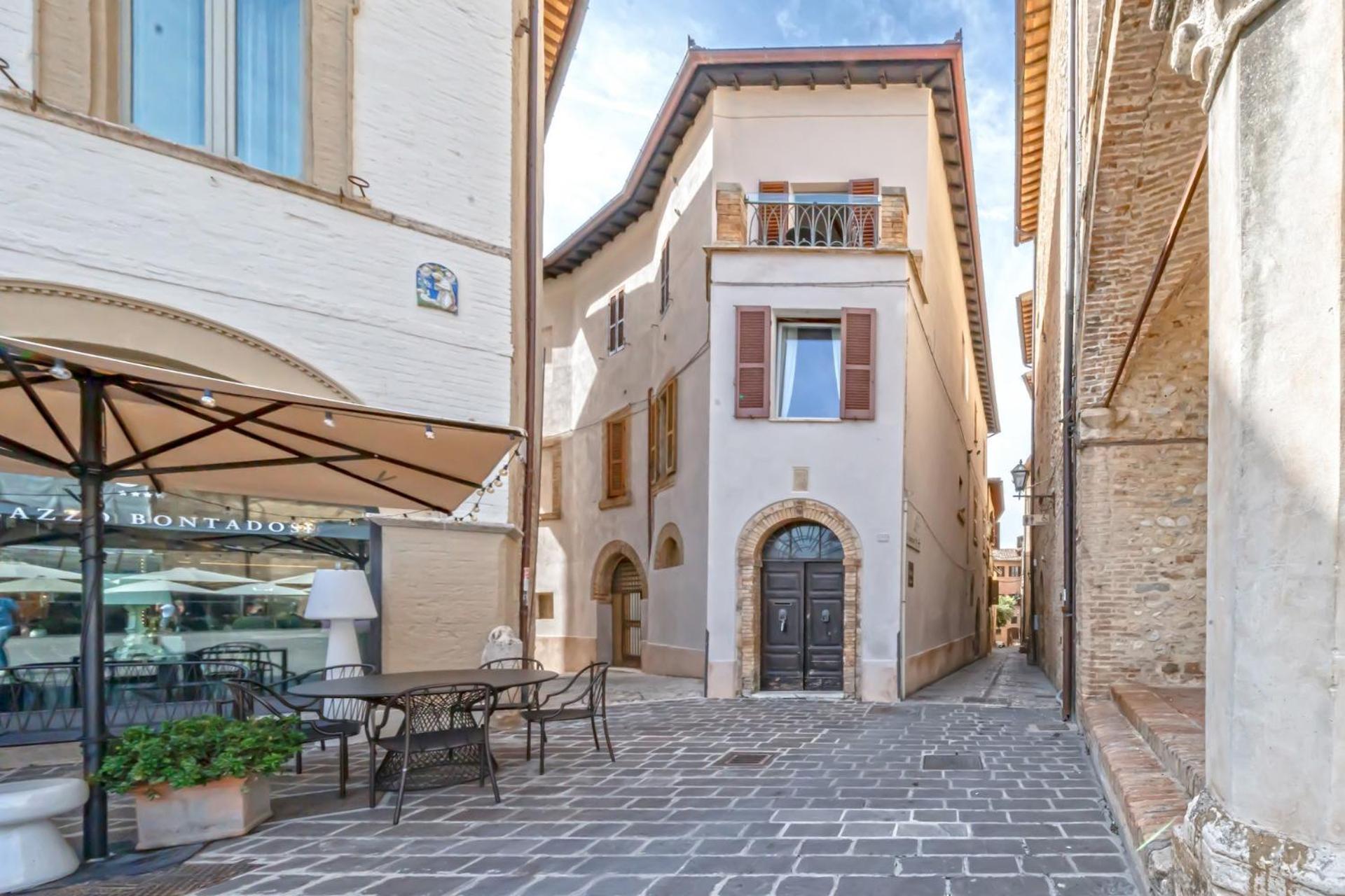 L'Angolo Di Zia Anna Montefalco Exterior photo